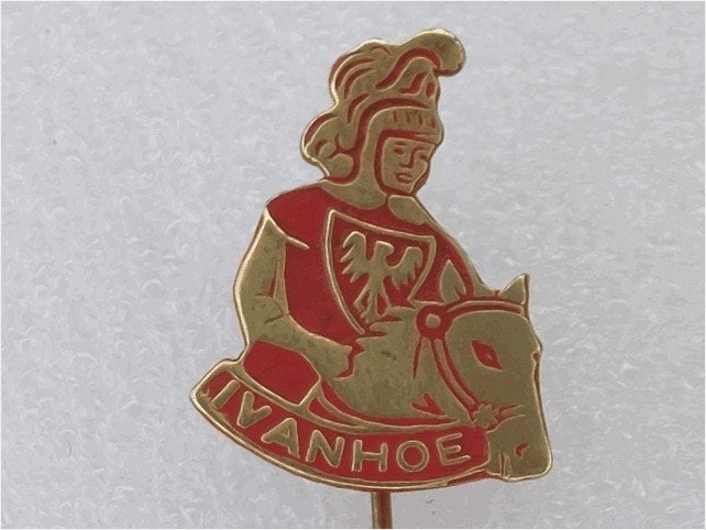 SP2054 Speldje Ivanhoe rood, Verzamelen, Speldjes, Pins en Buttons, Ophalen of Verzenden, Gebruikt, Overige onderwerpen