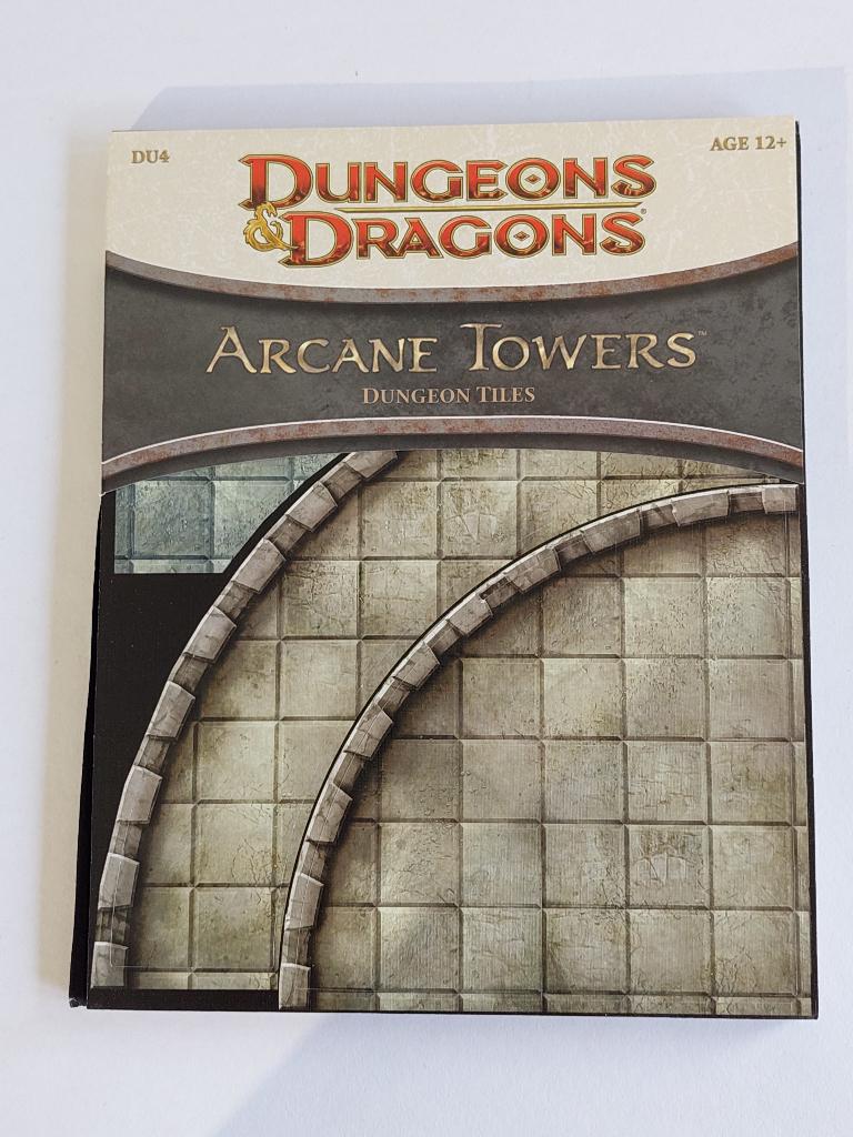 D&D - Dungeon Tiles - DU4 - Arcane Towers, Vijf spelers of meer, Ophalen of Verzenden, Zo goed als nieuw, Wizards of the Coast
