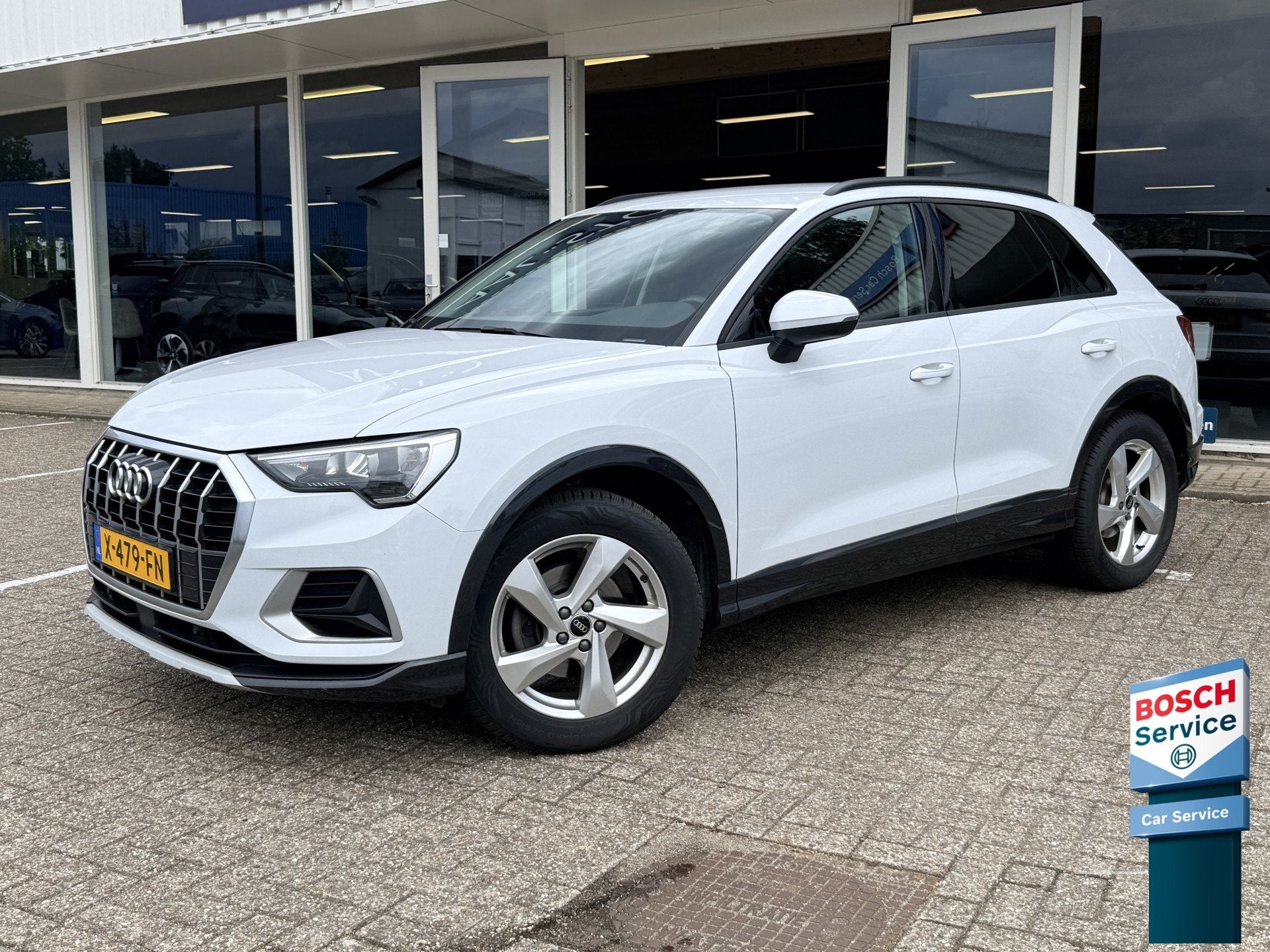 Audi Q3 35 TFSI Advanced edition | Automaat | LED | Sportsto, 4 cilinders, 1505 kg, Wit, Bedrijf