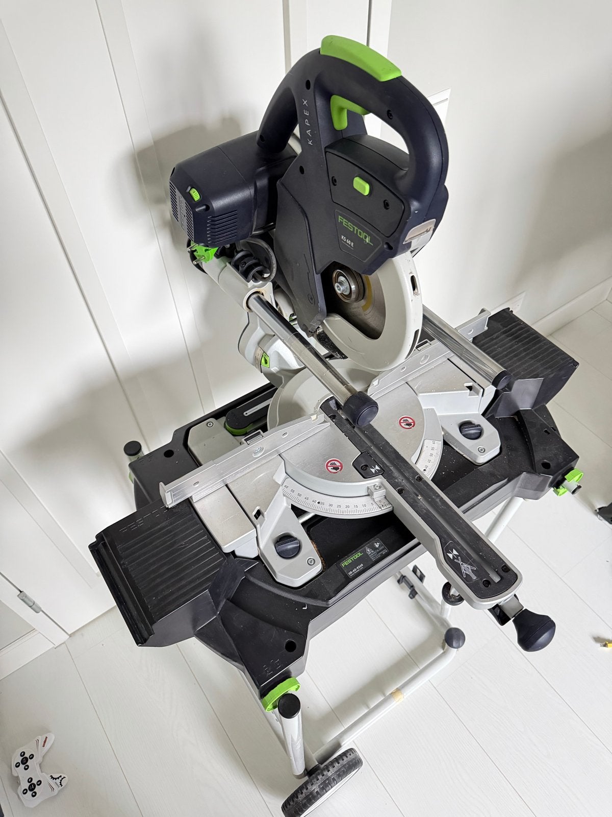 Festool Kapex KS 60 E Afkortzaag - Zo goed als nieuw, Doe-het-zelf en Verbouw, Gereedschap | Zaagmachines, Ophalen, 70 mm of meer