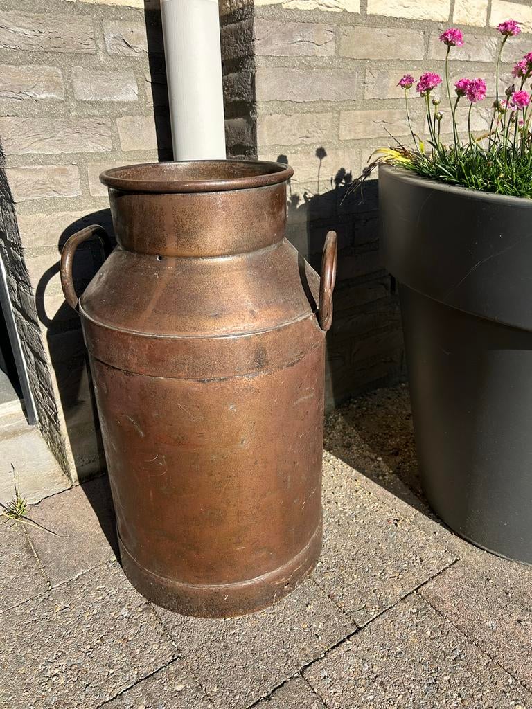 Antieke koperen melkbus - Decoratieve blikvanger, Ophalen