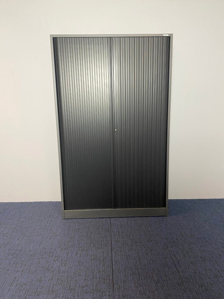 Roldeurkast Ahrend, antraciet/zwart, H 195 x B 120 x D 45 cm, Ophalen, Gebruikt