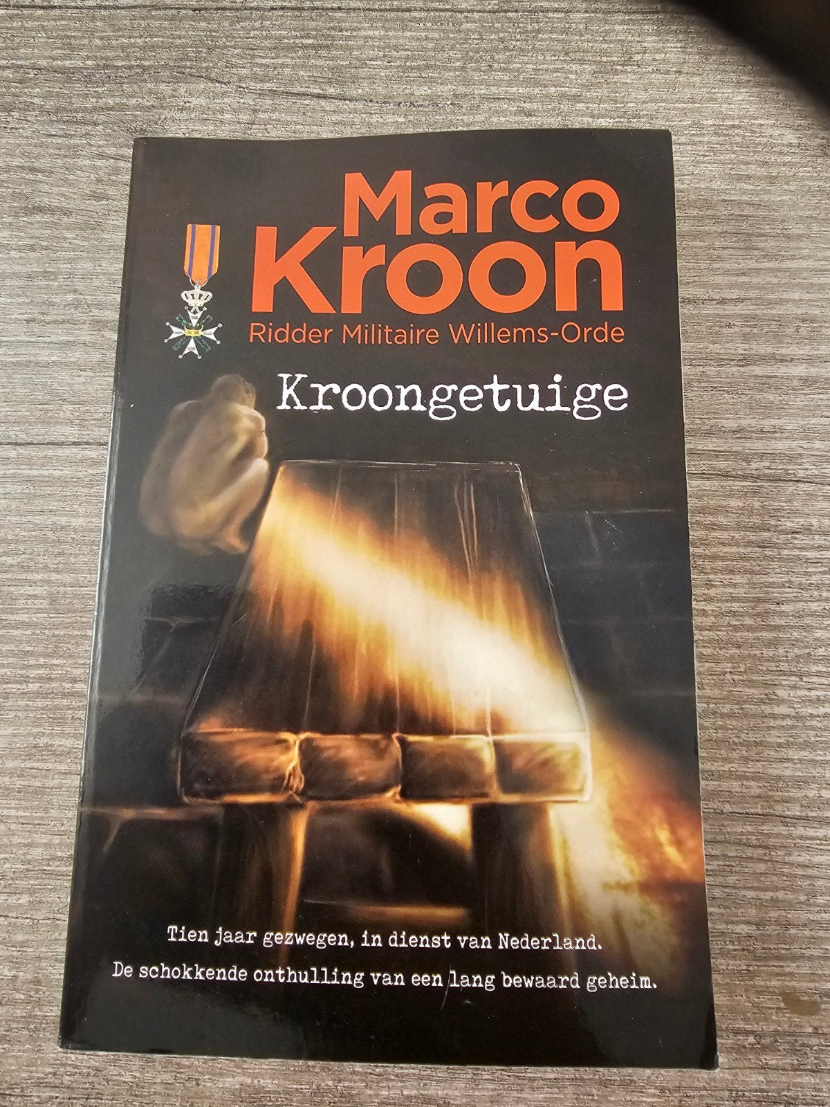 Marco Kroon - Kroongetuige (Boek), Ophalen of Verzenden, Gelezen