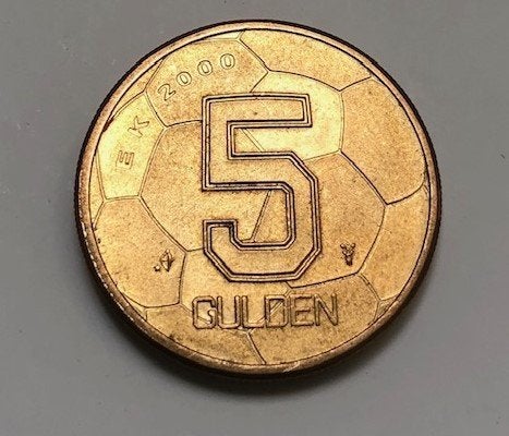 Het 'EK Vijfje',  5 gulden herdenkingsmunt., Ophalen of Verzenden, Vóór koninkrijk, Euro's