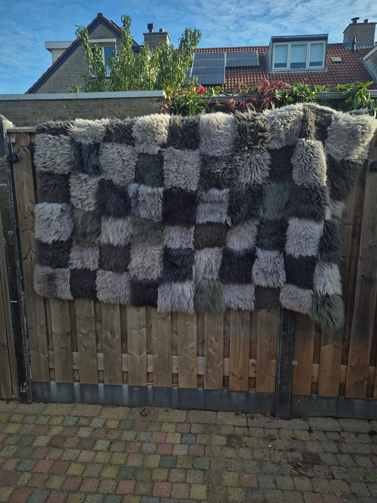 Hoogpolig vloerkleed van echt Texels schapenwol 200x200, Ophalen, Gebruikt, Vierkant, 200 cm of meer
