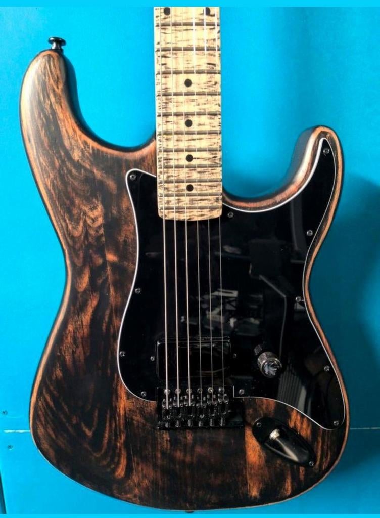 Custom Warwound Stratocaster, Muziek en Instrumenten, Snaarinstrumenten | Gitaren | Akoestisch, Gebruikt, Overige typen, Met (piezo-)element