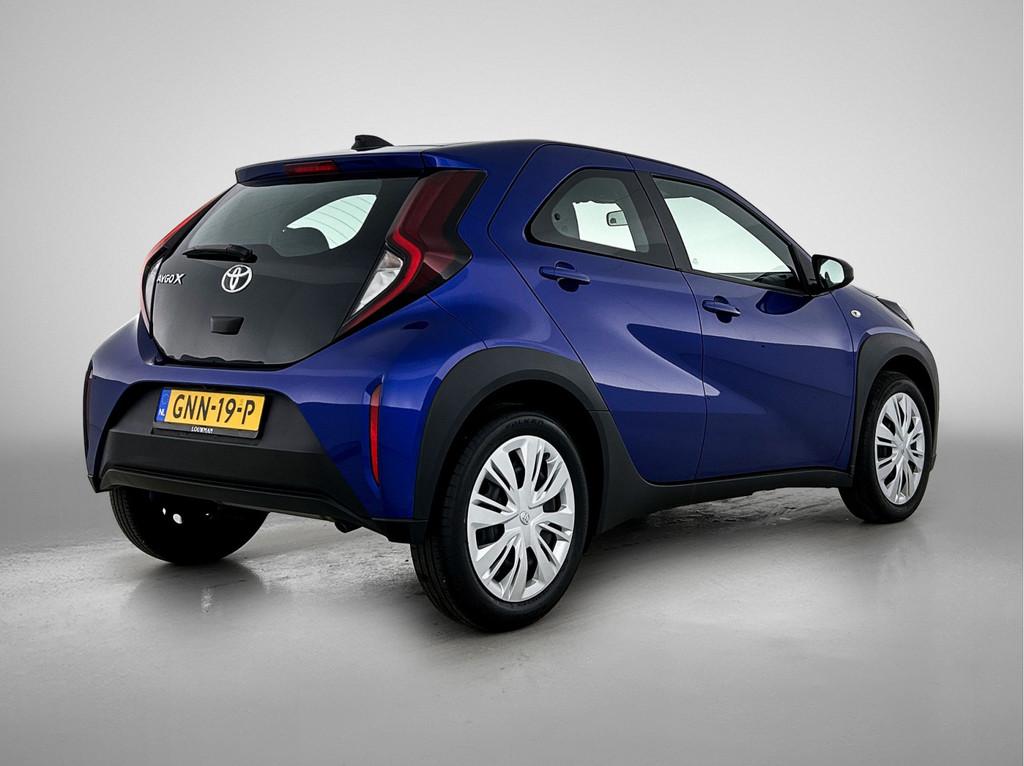 Toyota Aygo X 1.0 VVT-i MT Play | Achteruitrijcamera | Adapt, Auto's, 12 maanden, Stof, 920 kg, Origineel Nederlands