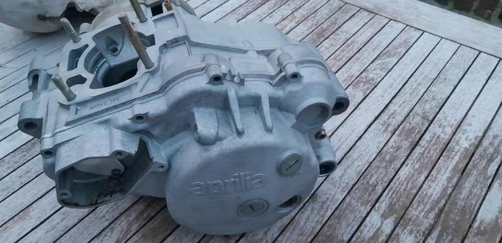 aprilia rs 125 motorblok leeg, Ophalen of Verzenden