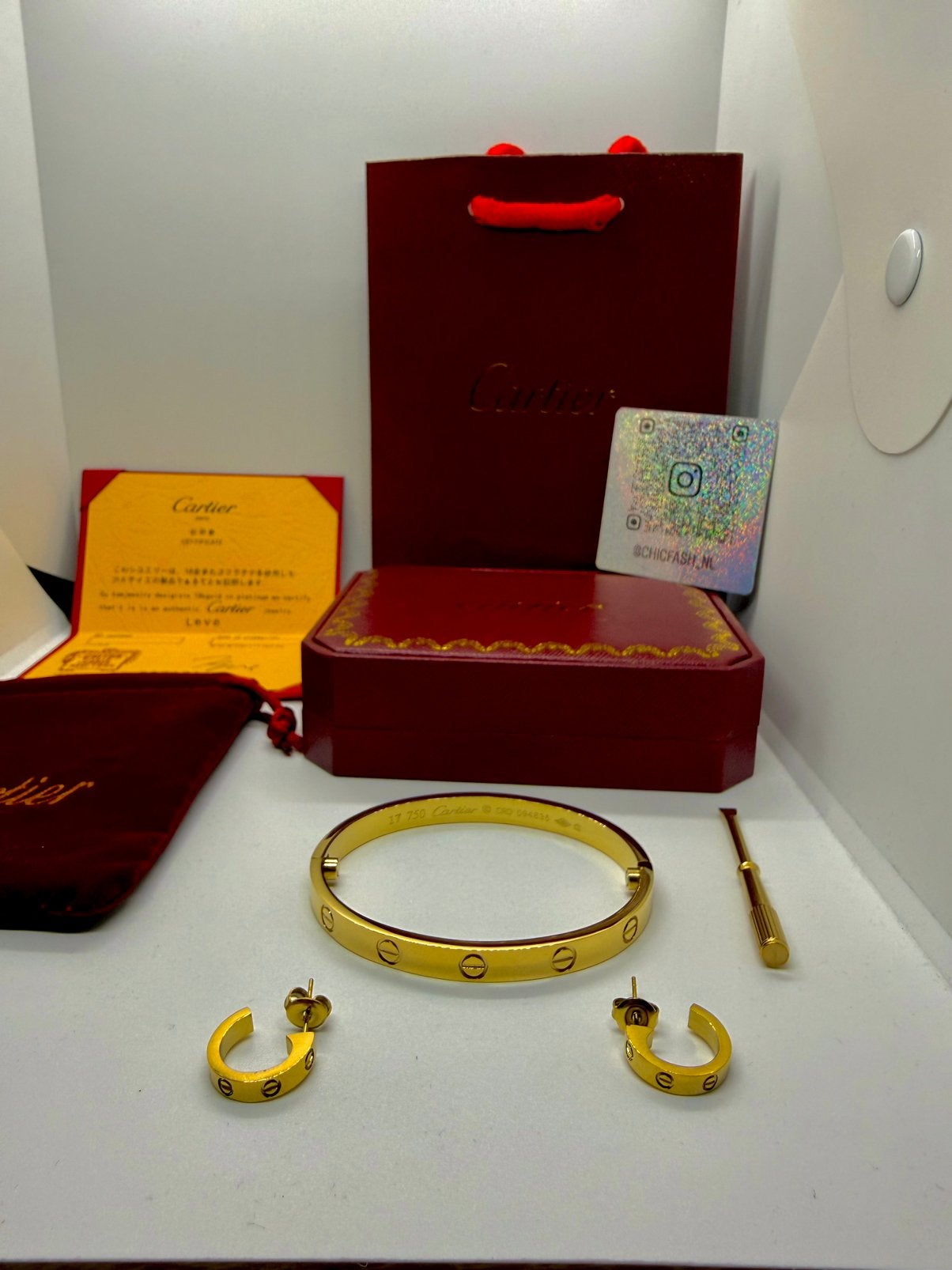 Cartier Love setje ( Armband + oorbellen), Ophalen of Verzenden, Zo goed als nieuw, Goud, Zilver