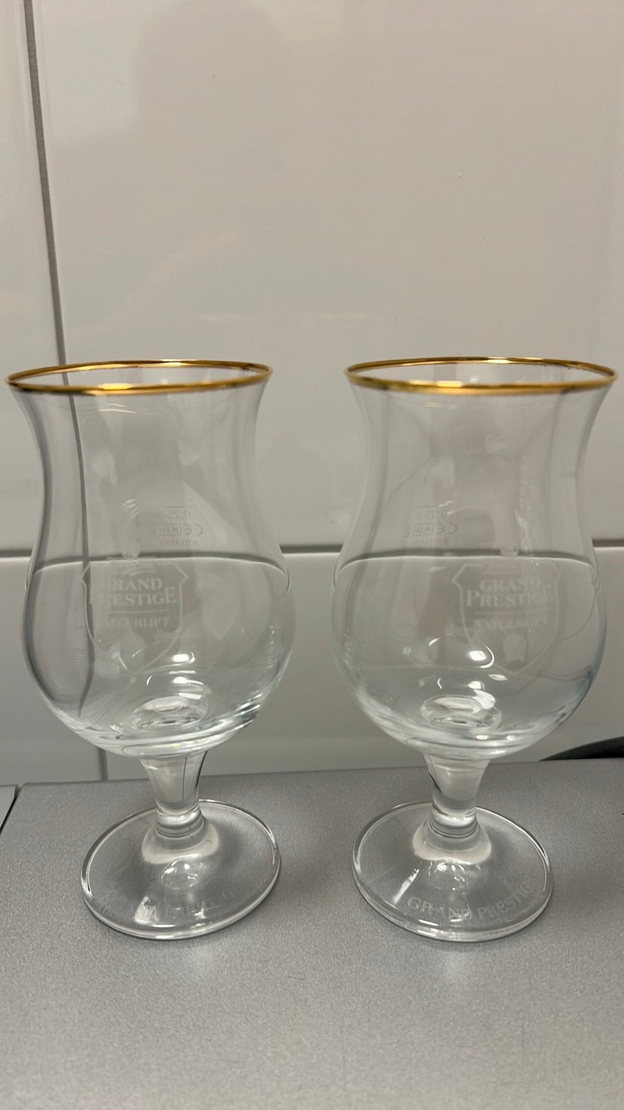 Hertog Jan Grand Prestige vatgerijpt glazen, Verzamelen, Biermerken, Ophalen of Verzenden, Zo goed als nieuw, Flesje(s), Hertog Jan