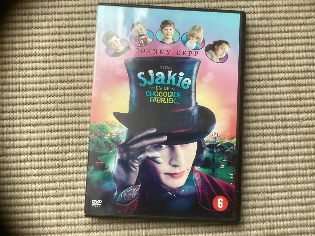 Sjakie en de Chocoladefabriek DVD - Johnny Depp, Ophalen of Verzenden, Zo goed als nieuw