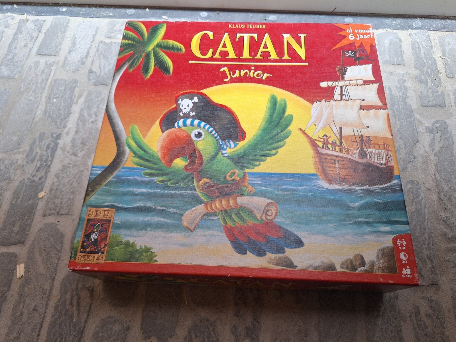 Catan Junior - Het populaire bordspel voor jonge piraten!, Drie of vier spelers, Ophalen of Verzenden, Gebruikt, 999 Games