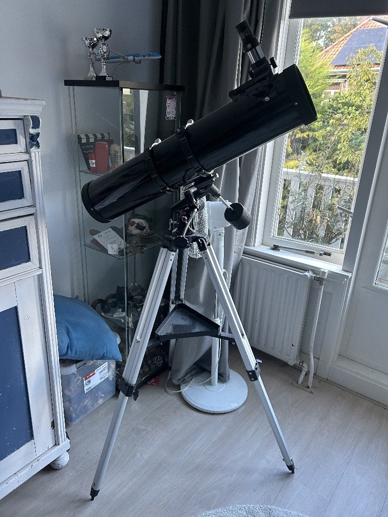 Skywatcher Explorer N 130/900 EQ-2 telescoop + statief, Ophalen, 80 tot 200 mm, Met statief, Spiegeltelescoop (reflector)