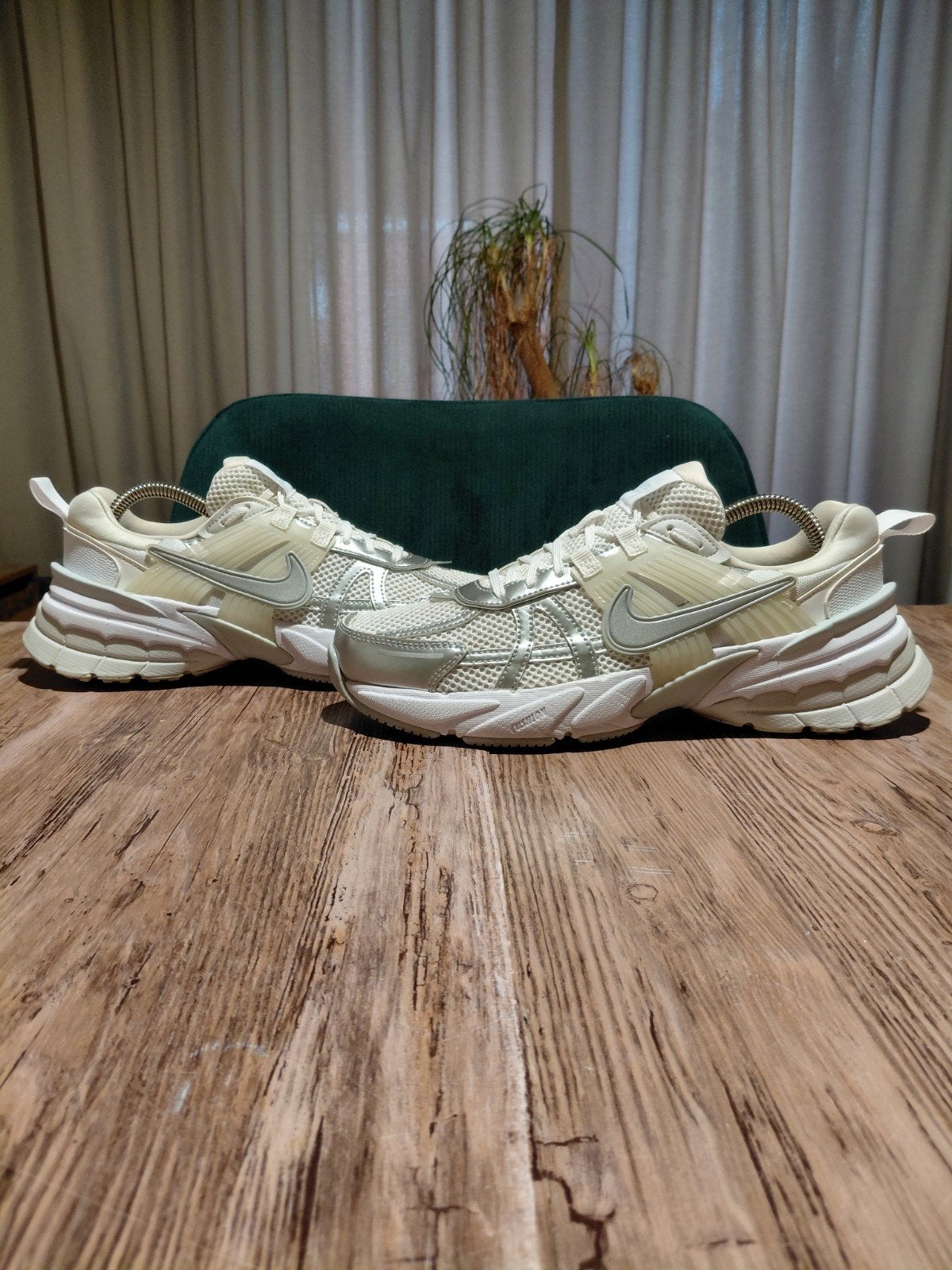 Nike V2K Run 'Metallic Silver' Size 40,5, Nike, Ophalen of Verzenden, Sneakers of Gympen, Grijs
