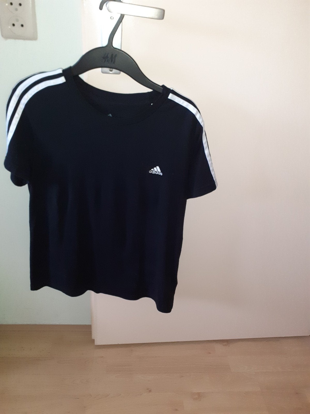 adidas zwart sport shirt mt m zgan, Maat 38/40 (M), Adidas, Zwart, Ophalen of Verzenden