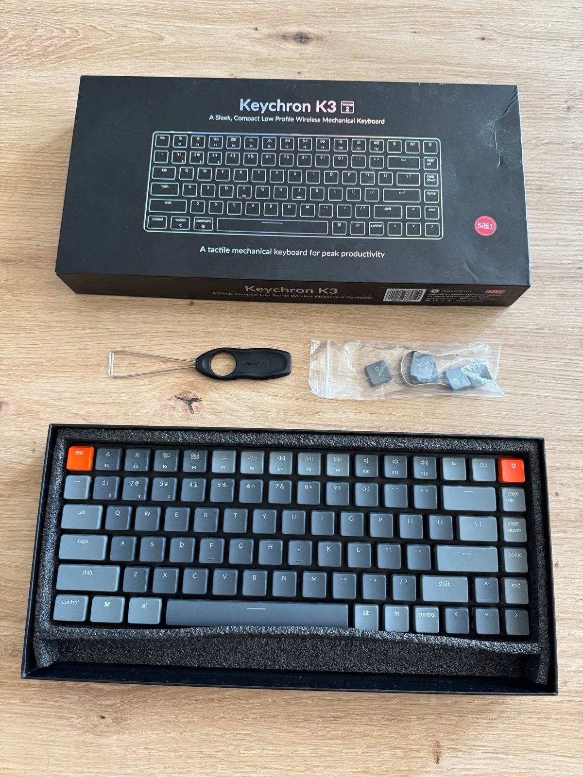 Keychron K3 V2 Optisch RGB Mechanisch Toetsenbord Rode Switc, Draadloze ontvanger, Ophalen of Verzenden, Zo goed als nieuw, Draadloos