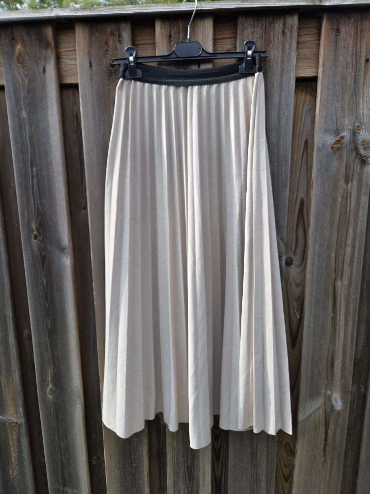 beige plissé rok maat M, Kleding | Dames, Rokken, Maat 38/40 (M), Beige, Ophalen of Verzenden, Zo goed als nieuw