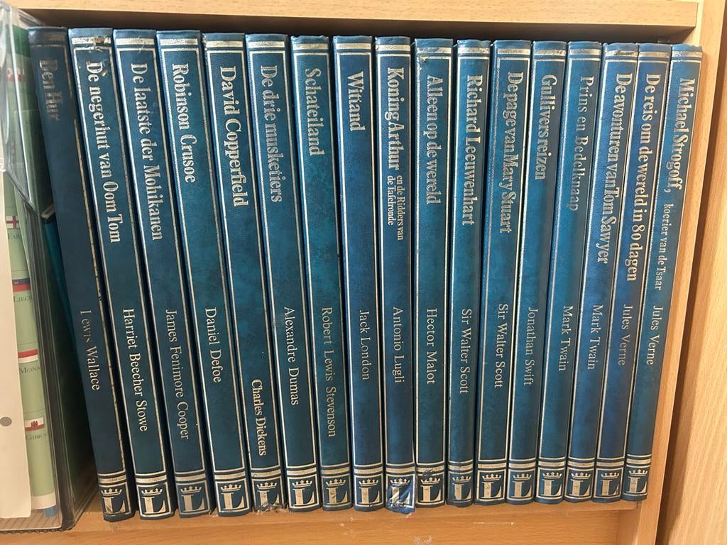 Complete set van 17 klassieke avonturenboeken, Boeken, Encyclopedieën, Ophalen of Verzenden, Zo goed als nieuw
