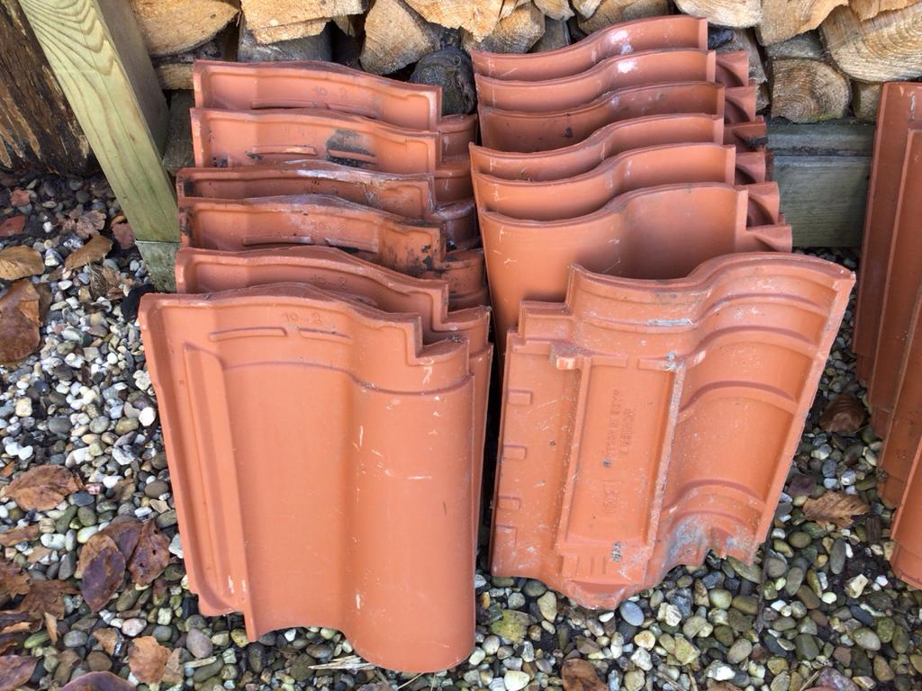 Nieuwe Monier 6 dakpannen en zijpannen - Terracotta, Steen of Klei, Nieuw, Ophalen of Verzenden, Minder dan 5 m²