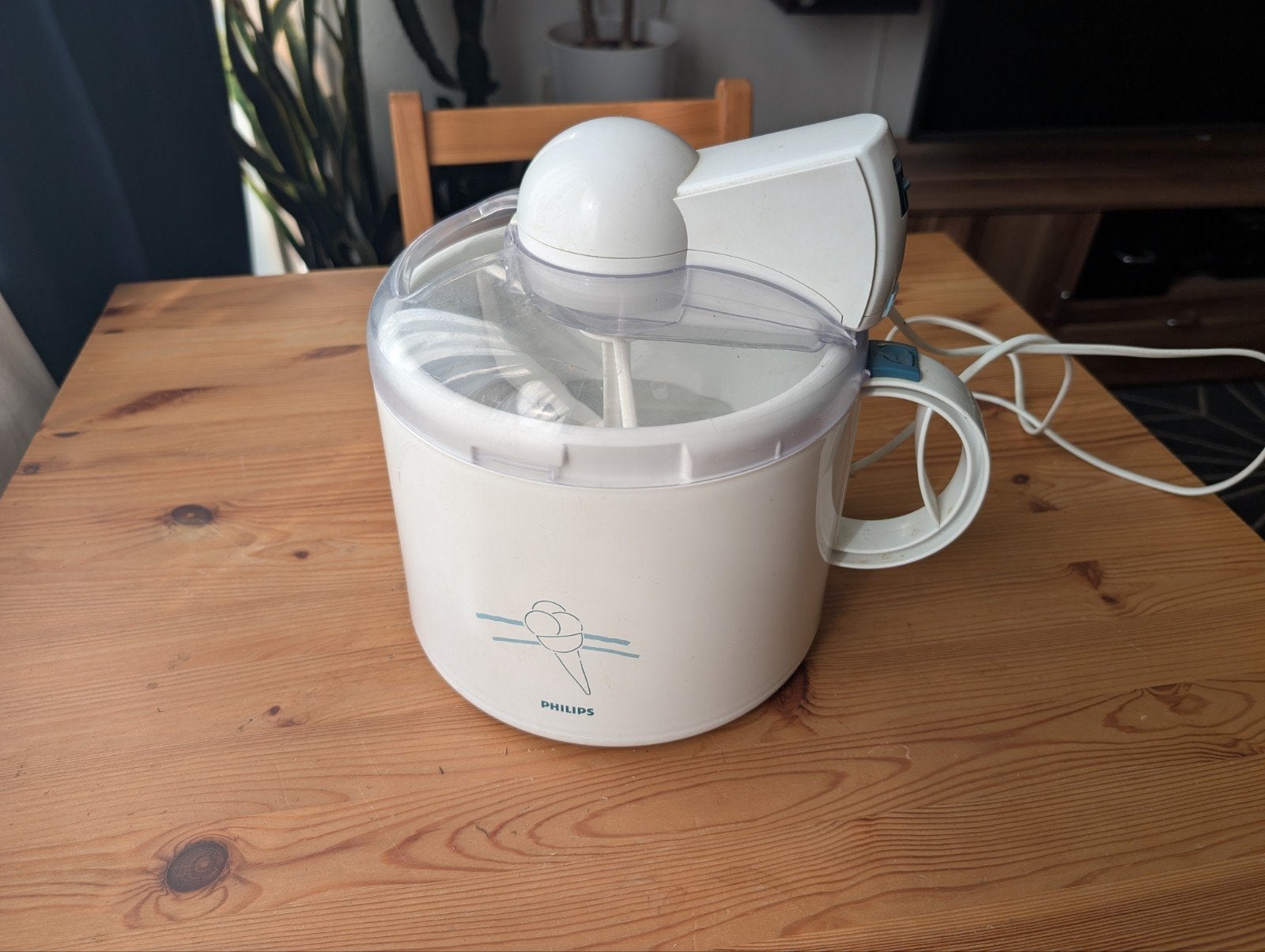 Philips HR 2302 ijsmachine, Ophalen, Gebruikt