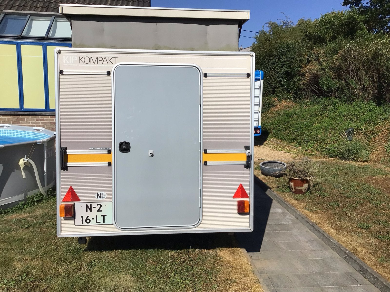 Kip Kompakt KK300 hefdak caravan. t.e.a.b., Caravans en Kamperen, Caravans, Rondzit, Kip, Particulier, 4 tot 5 meter