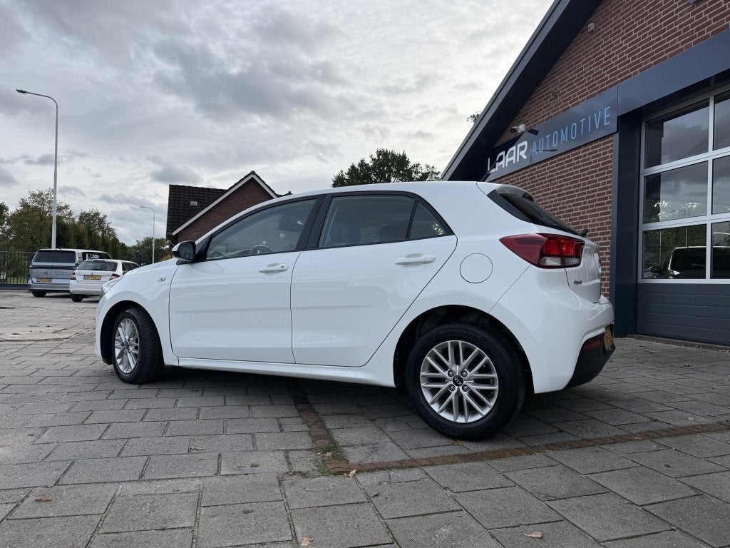 Kia Rio 1.0 T-GDi 100PK Design Edition | Navi | Camera | Cru, Auto's, Dealer onderhouden, Gebruikt, Origineel Nederlands, Handgeschakeld