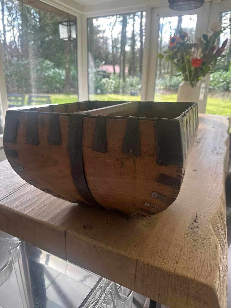 Oude chinese rijstemmer rijstbak met metalen details, Ophalen of Verzenden