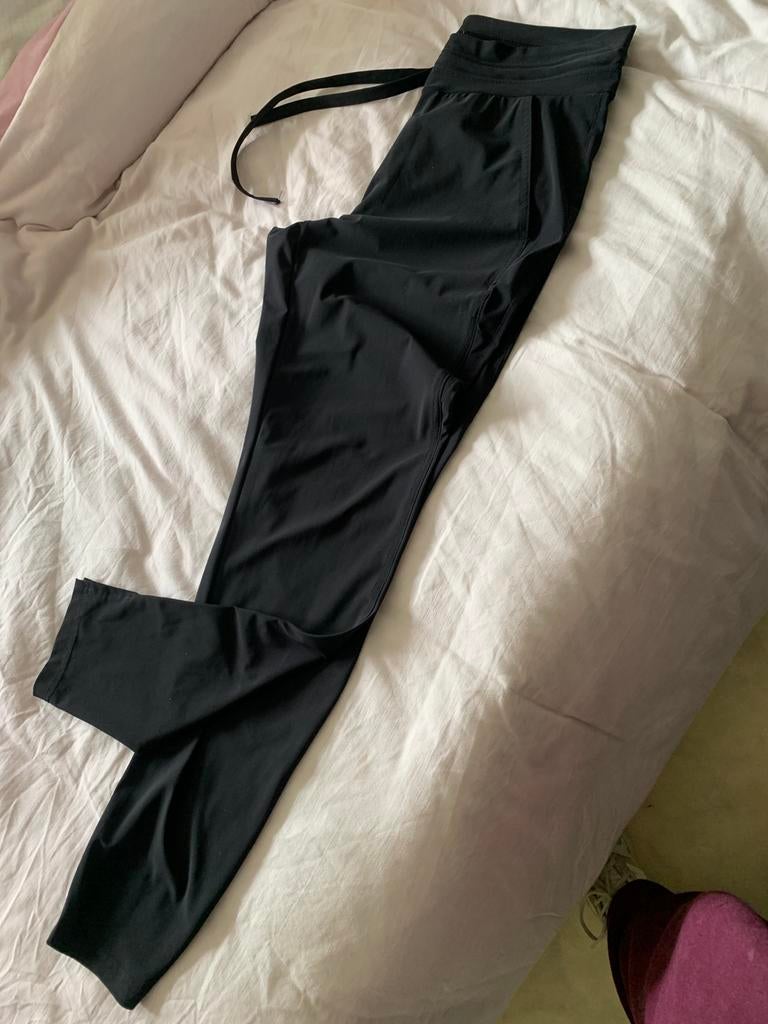 STUDIO ANNELOES Start-up Travel broek XS Zwart !, Kleding | Dames, Broeken en Pantalons, Zwart, Ophalen of Verzenden, Maat 34 (XS) of kleiner