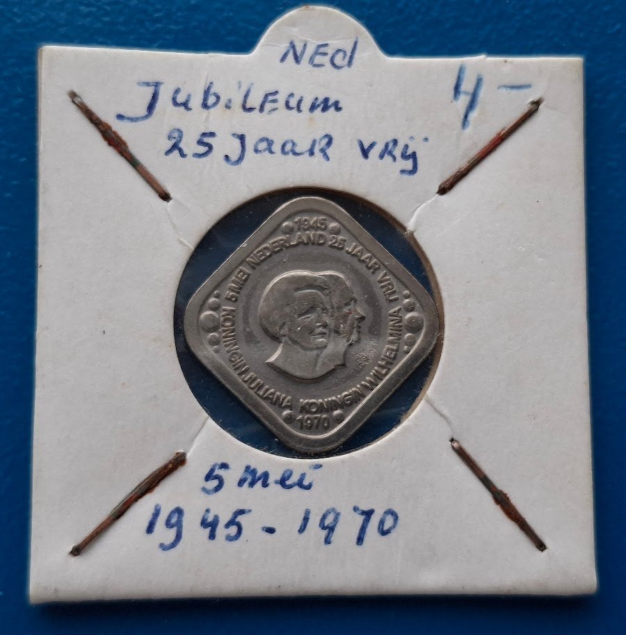 Penning 5 cents 25 jaar vrij 1970 - Juliana en Wilhelmina, Verzenden, Overige materialen, Nederland
