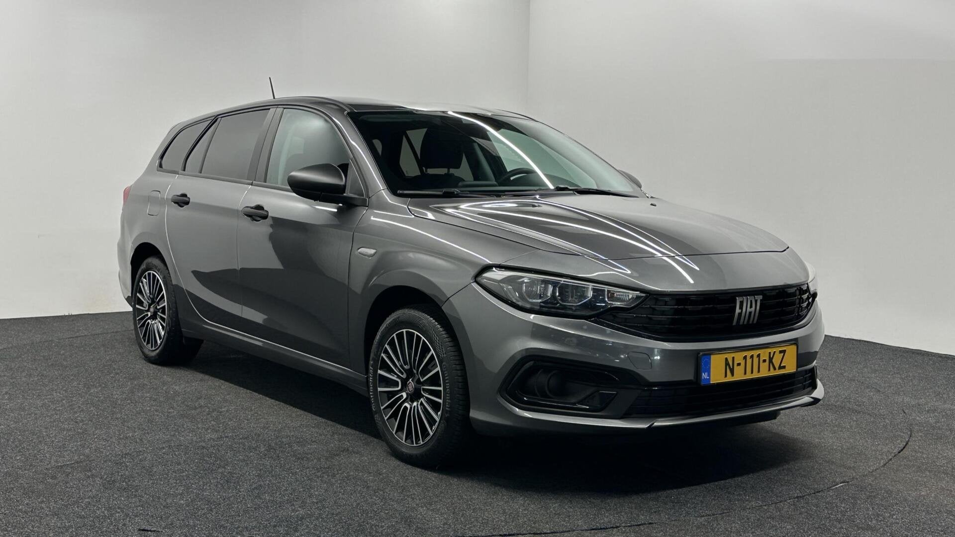 Fiat Tipo 1.0 Life CRUISE CLIMA LM NAVI CARPLAY, Auto's, Voorwielaandrijving, Gebruikt, Euro 6, Met garantie (alle)