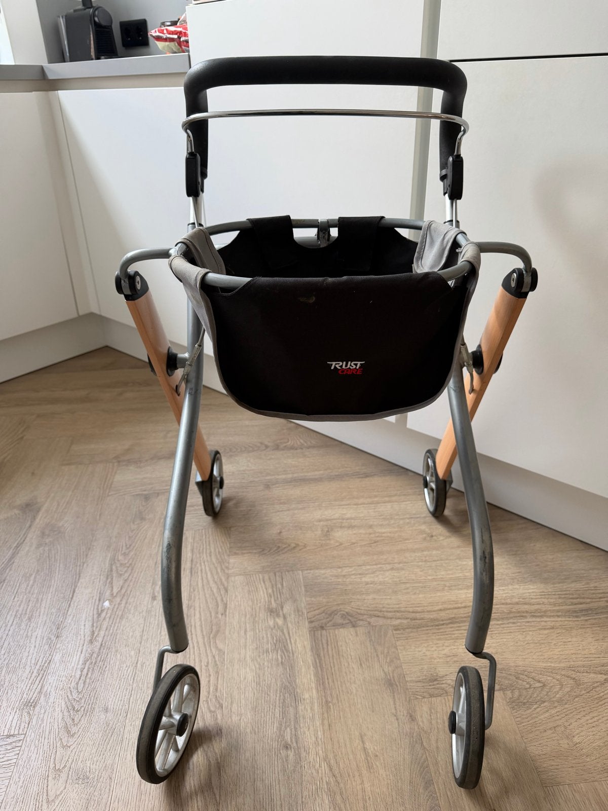 Trust Care Let's Go Indoor rollator, Ophalen of Verzenden, Opvouwbaar, Gebruikt