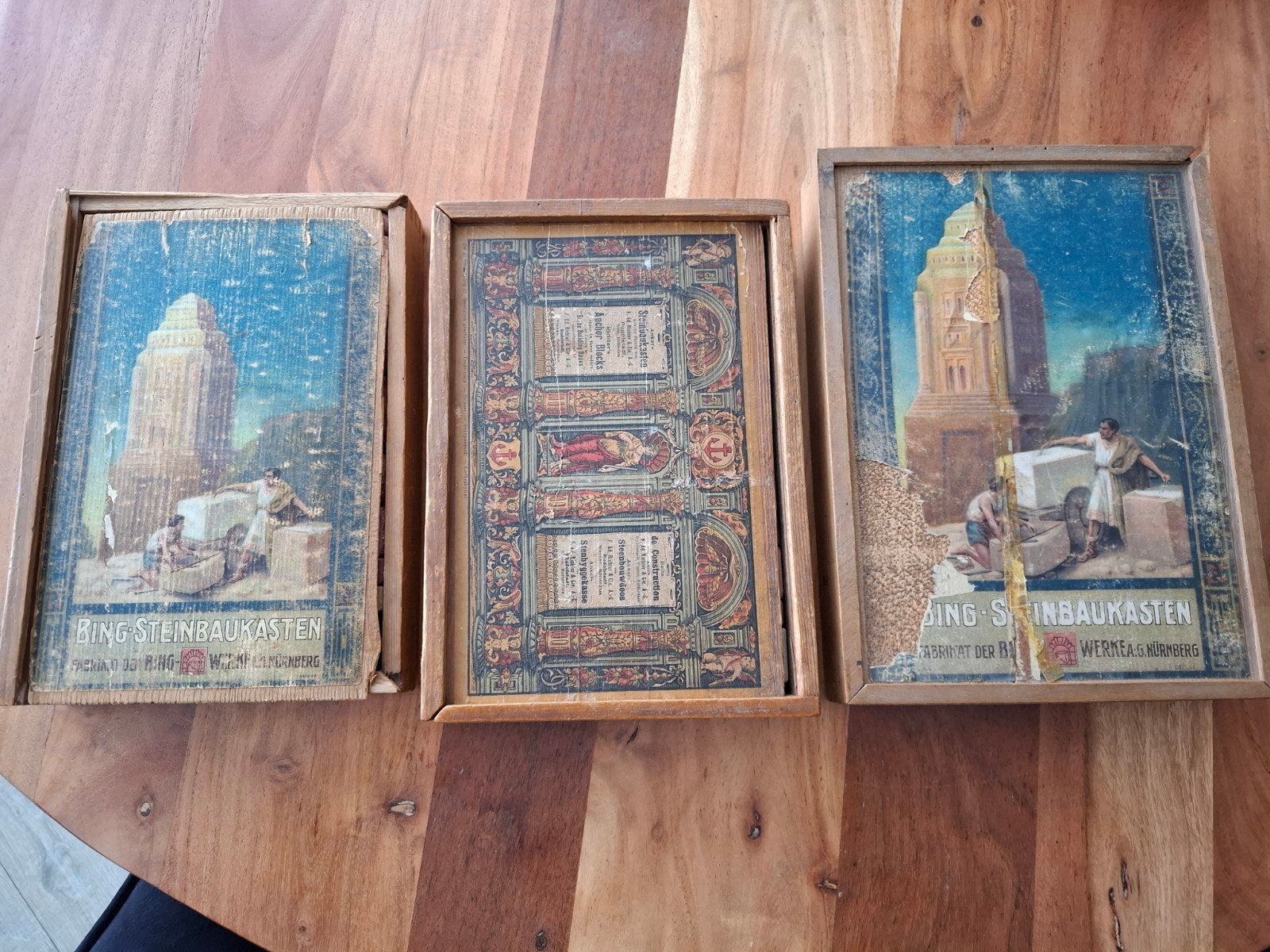 Te koop: 3 stuks antieke stenen bouwdozen, Ophalen