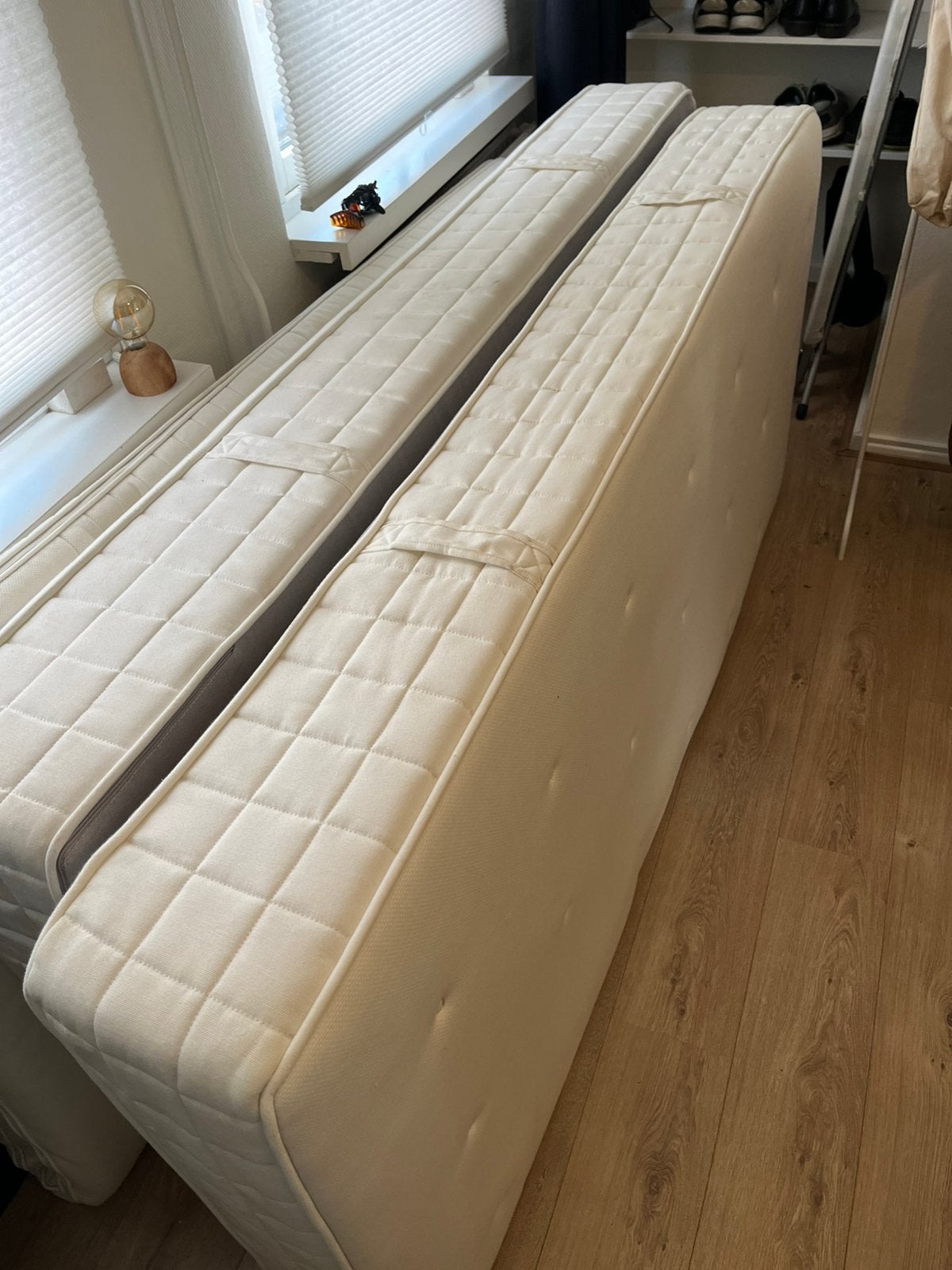 2x Matras Hyllestad IKEA. 200x90x22 cm, Huis en Inrichting, Ophalen, Gebruikt, Tweepersoons, Matras