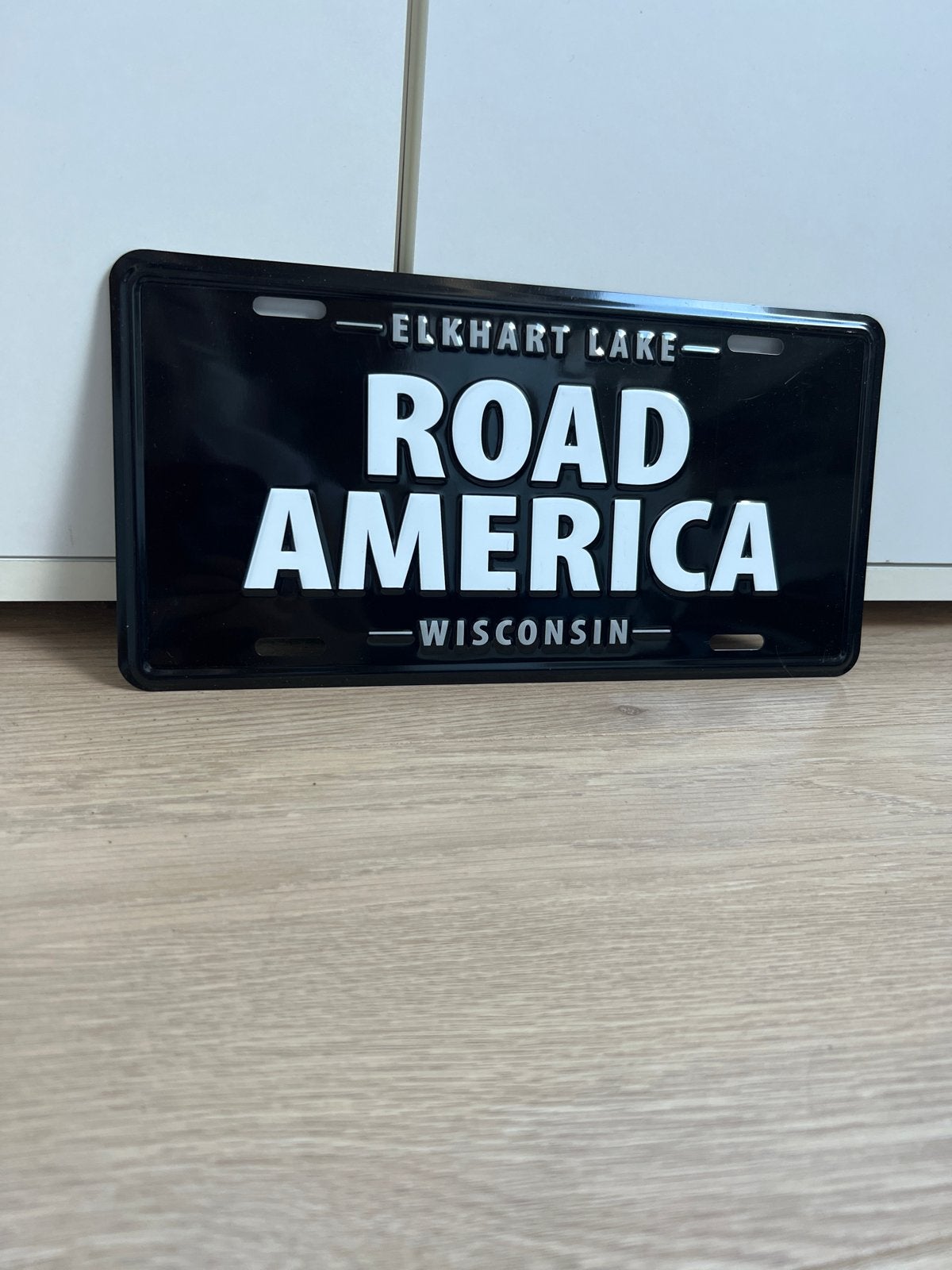 Elkhart Lake Road America Wisconsin nummerplaat, Auto diversen, Ophalen of Verzenden, Zo goed als nieuw