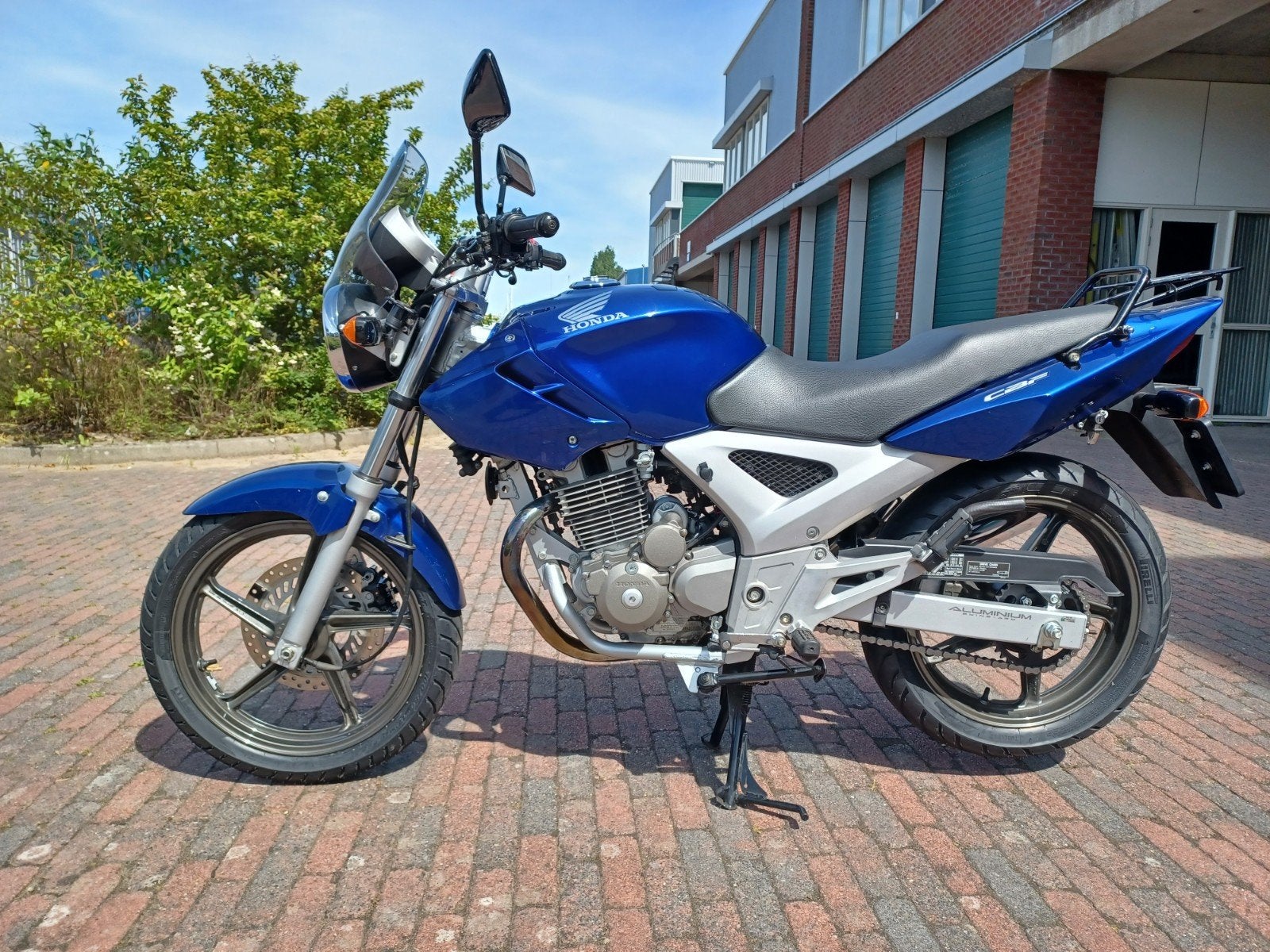 Prachtige Honda CBF250 met 14250KM, Particulier