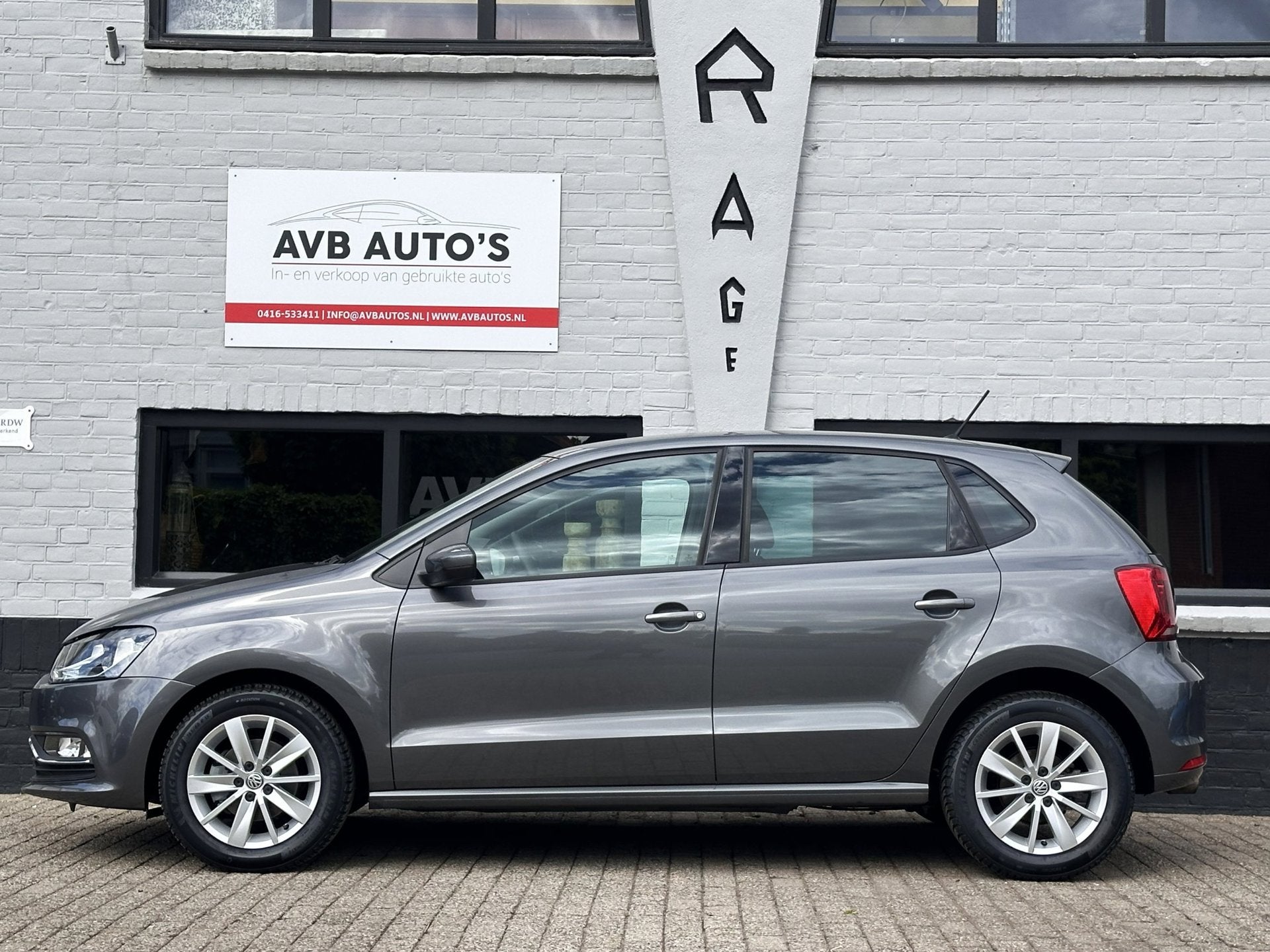 Volkswagen POLO 1.2 TSI BlueMotion Comfortline Clima Cruise, Auto's, Voorwielaandrijving, Dealer onderhouden, Stof, Gebruikt