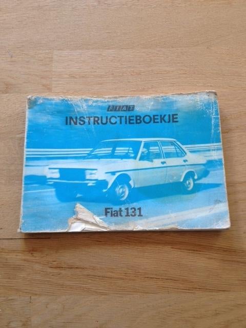 Handleiding/Instructieboekje      Fiat 131       1978     NL, Verzenden