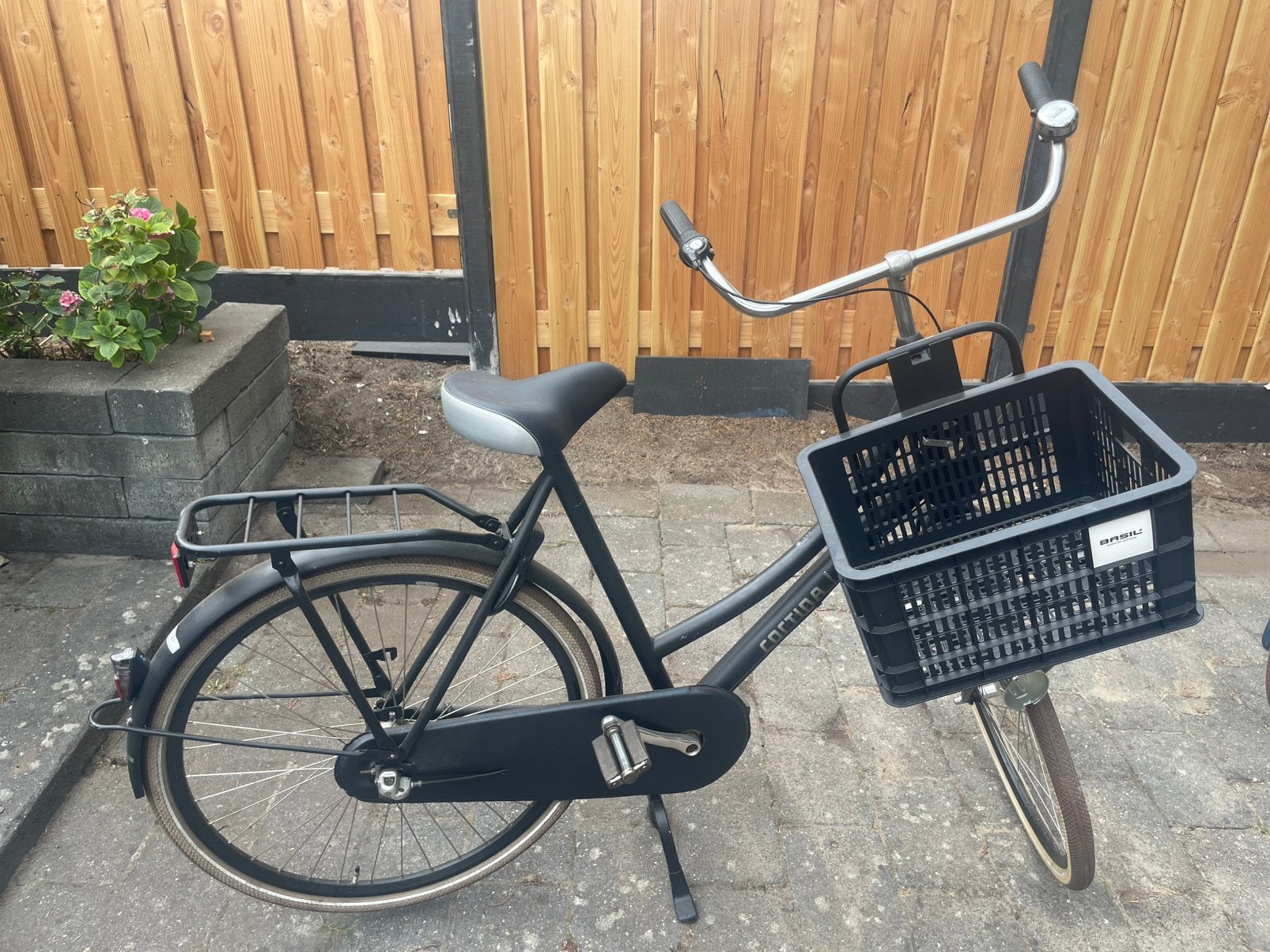 Cortina U4 28, Framehoogte 64cm, Ophalen, Terugtraprem, Gebruikt, Versnellingen