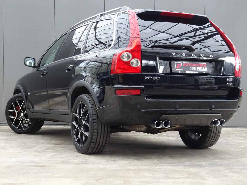 Volvo XC90 4.4 V8 Momentum * YOUNGTIMER ! (bj 2006), Gebruikt, 138 €/maand, 7 stoelen, Zwart