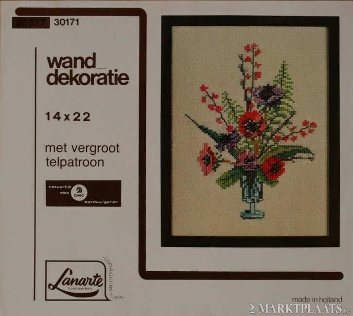 Borduurpatroon  Vaas met bloemen  nr 135  do, Verzenden, Zo goed als nieuw, Handborduren, Patroon