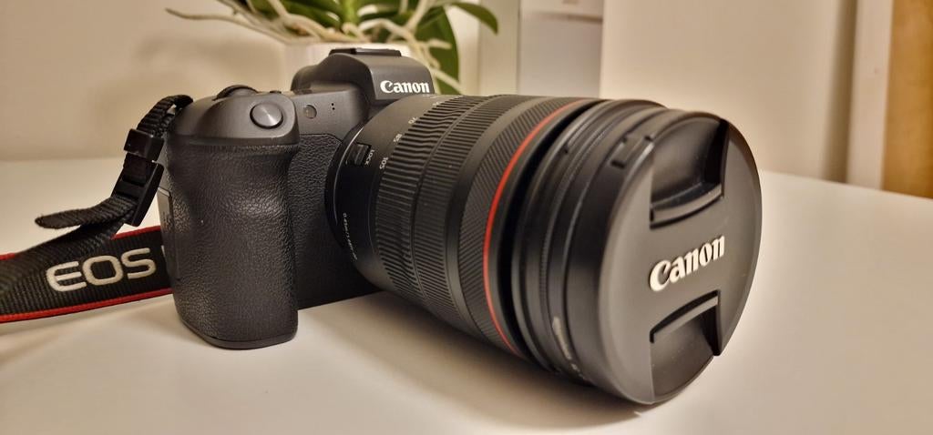 Canon EOS R5 met RF 24-105mm f/4L IS USM lens, Audio, Tv en Foto, Fotocamera's Digitaal, Spiegelreflex, Verzenden, Canon, Zo goed als nieuw