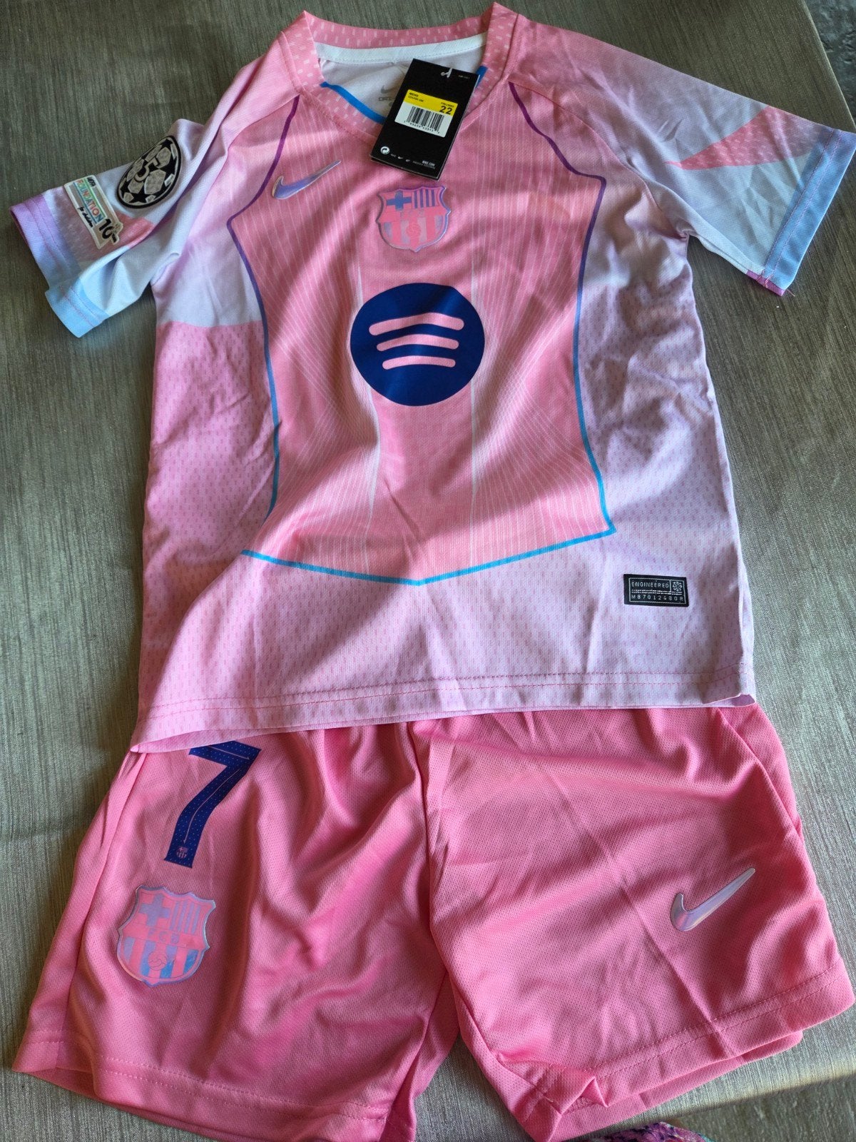 Barcelona tenue roze - Jonah 7, Ophalen of Verzenden, Nieuw, Nike, Jongen