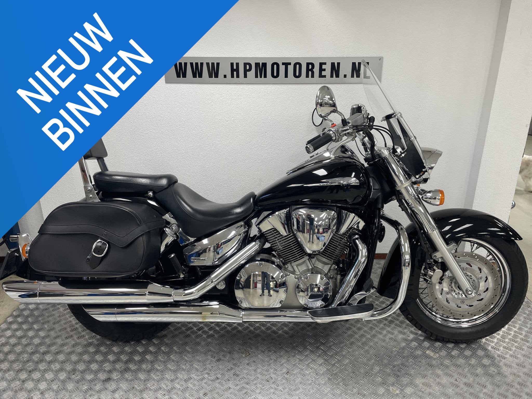 Honda VTX1300 VTX 1300 S SHADOW BLACK BOVAGGARANTIE FULL, Rivium Boulevard 222-11
2909 LK  Capelle aan den Ijssel, NL, Chopper