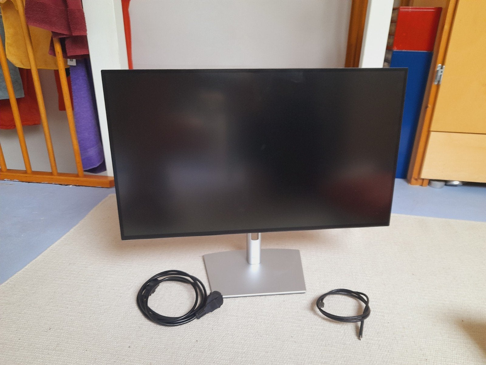 Dell Ultrasharp 27 4K usb-C hub U2723QE, Ophalen, IPS, USB-C, 60 Hz of minder