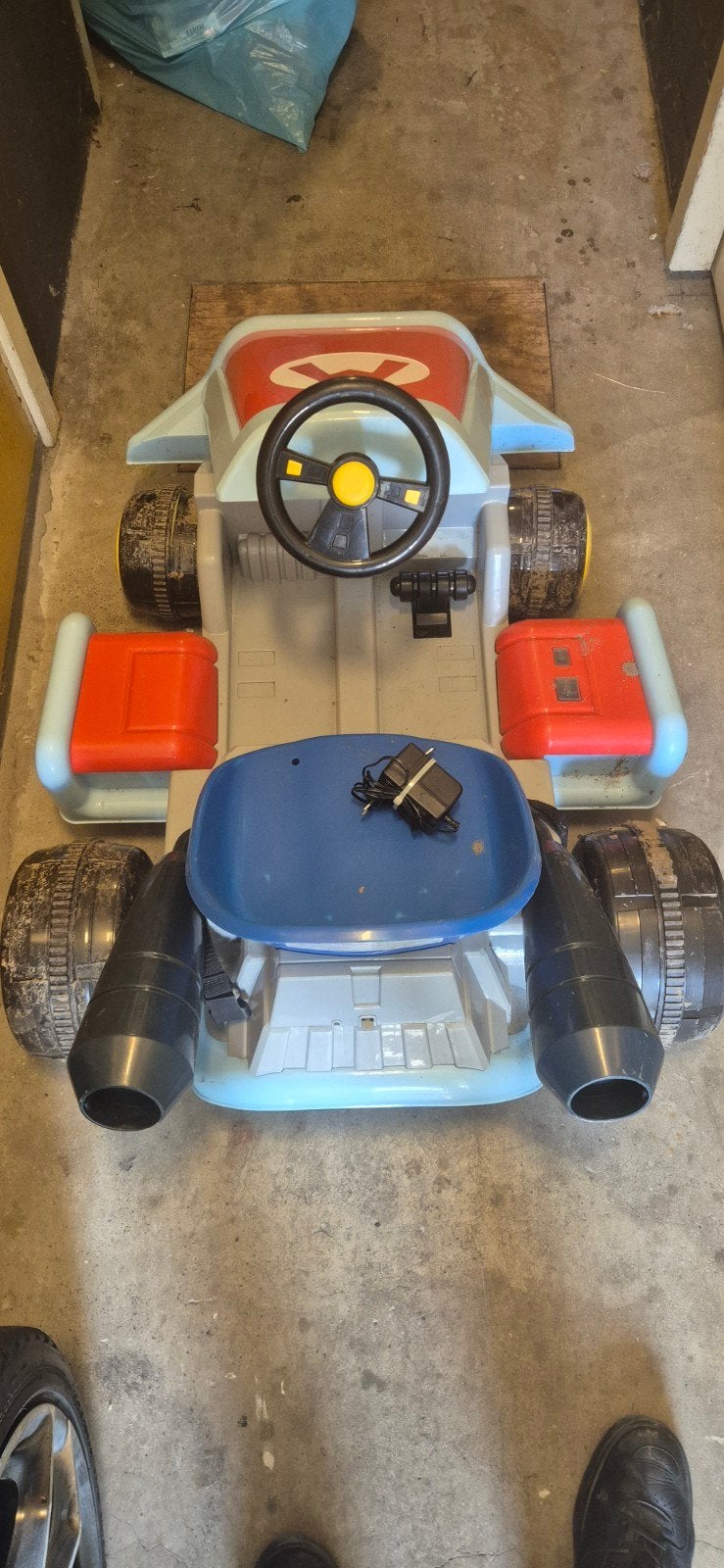 Mario Kart elektrische kinderauto, Ophalen, Gebruikt, Loopvoertuig