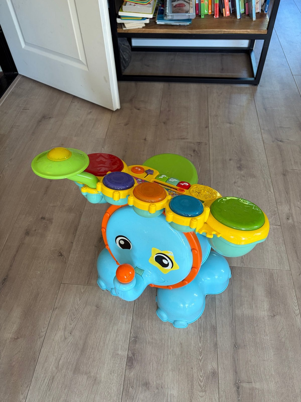 Vrolijke Olifant Drumstel met Licht en Geluid, Ophalen, Zo goed als nieuw, Overige typen, Met licht