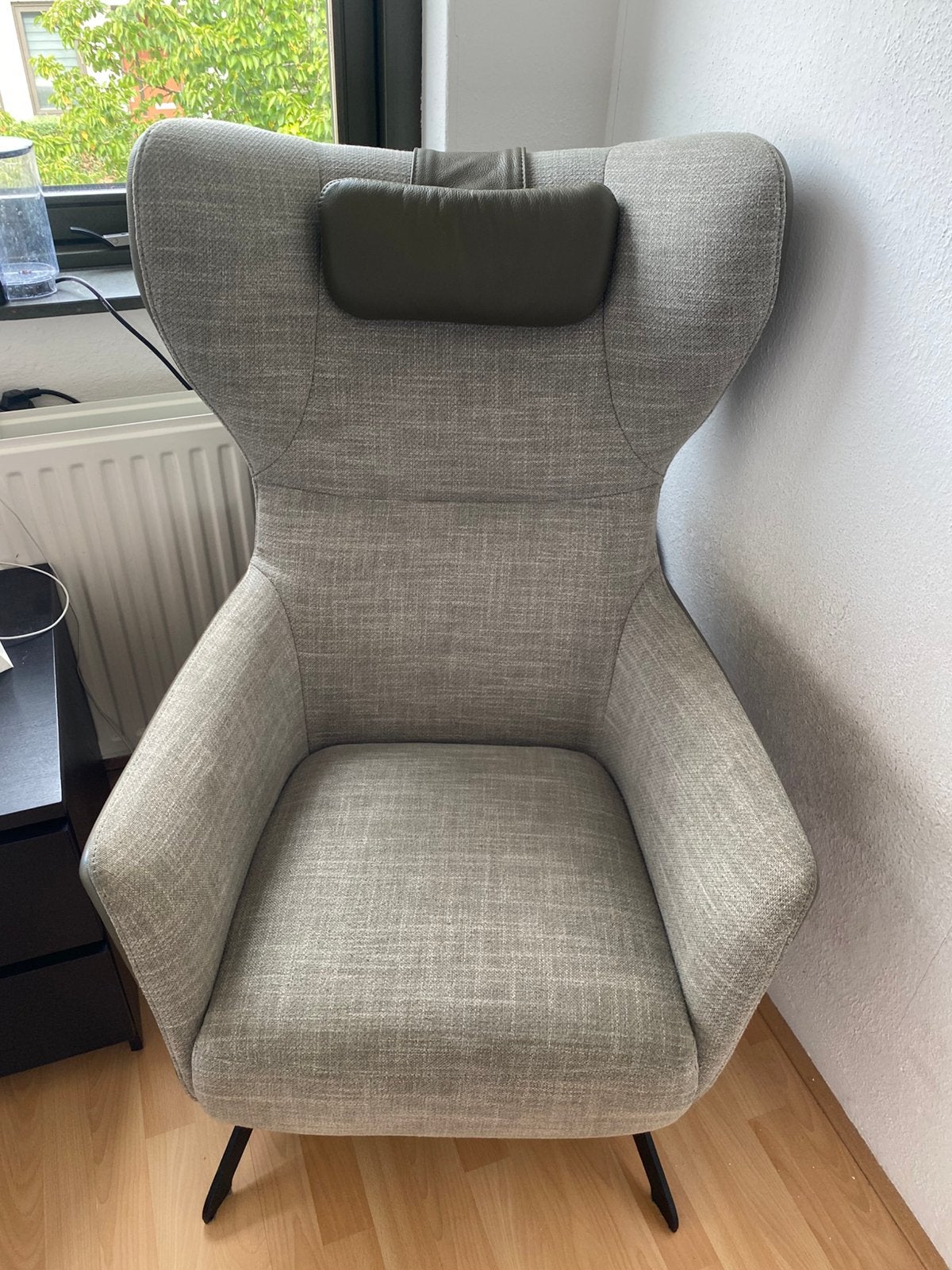 Montel Fauteuil met hoofdkussen - Zo goed als nieuw, Ophalen, 75 tot 100 cm, Zo goed als nieuw, Stof