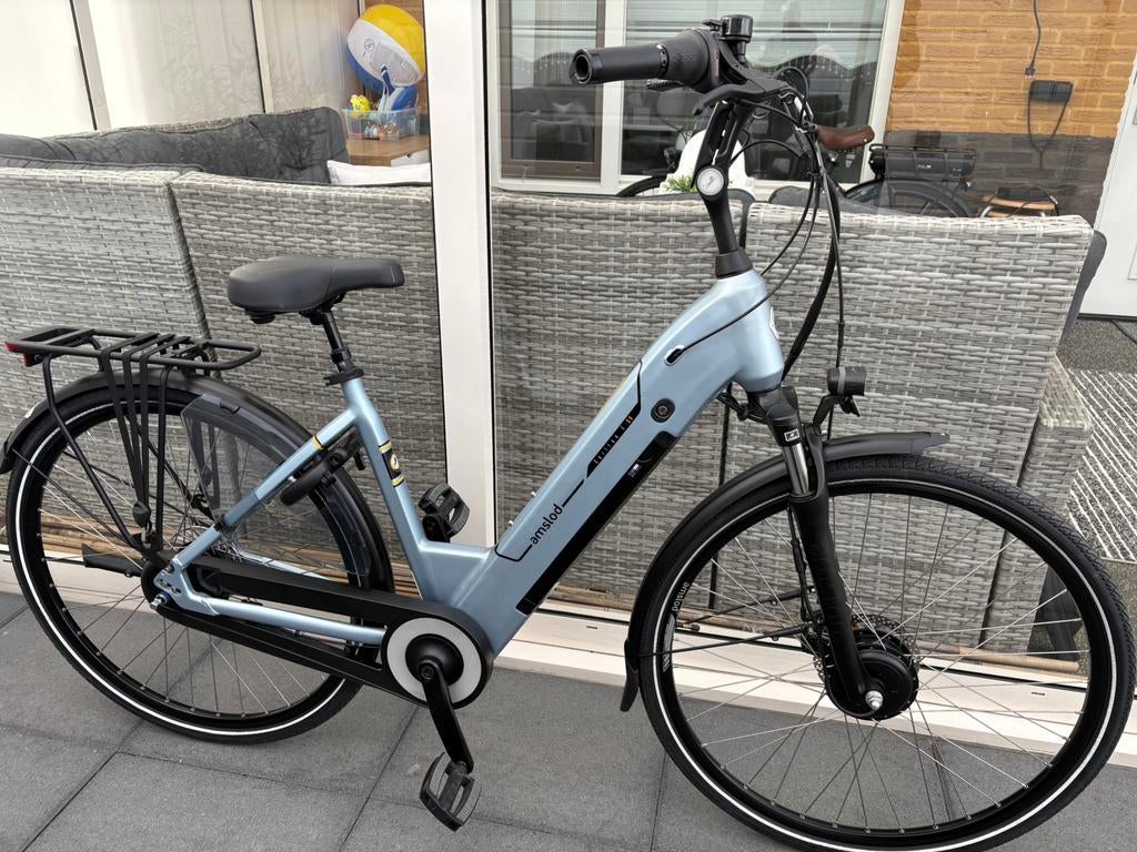 Amslod elektrische damesfiets (nieuwe 378km) top staat., Fietsen en Brommers, Elektrische fietsen, Overige merken, Nieuw, Ophalen of Verzenden