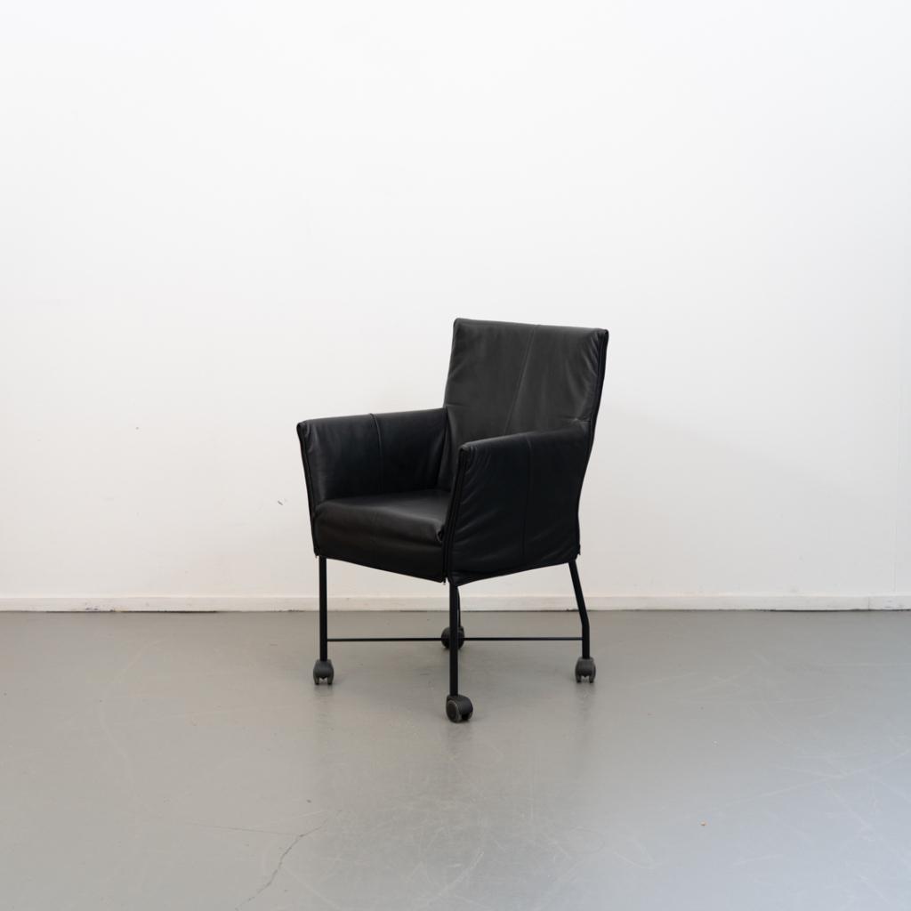 8x Montis Geraldine Eetkamerstoel Zwart Leer - Zwart/Wiel, Niet ingevuld, Minder dan 75 cm, Niet ingevuld, Ophalen of Verzenden