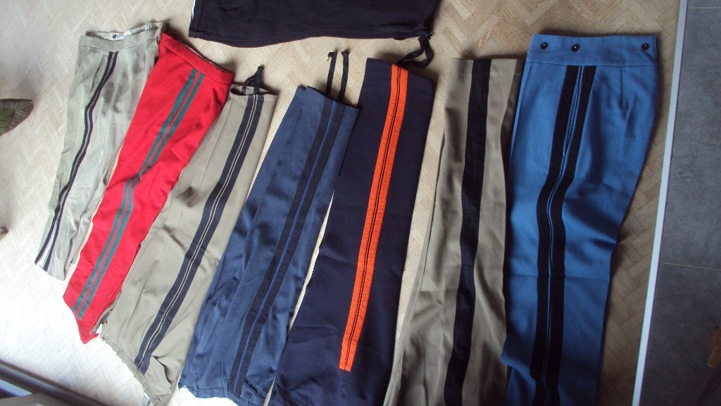mixed lot wollen broek met bies, Ophalen of Verzenden, Landmacht, Nederland, Kleding of Schoenen